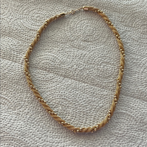 AVON Jewelry - 🤍🎀🩷🌸VINTAGE AVON  Goldtone Braided Necklace